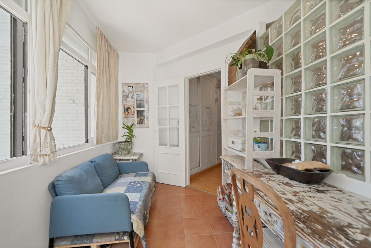 1 bedroom Apartment in Marbella in Marbella - foto 11