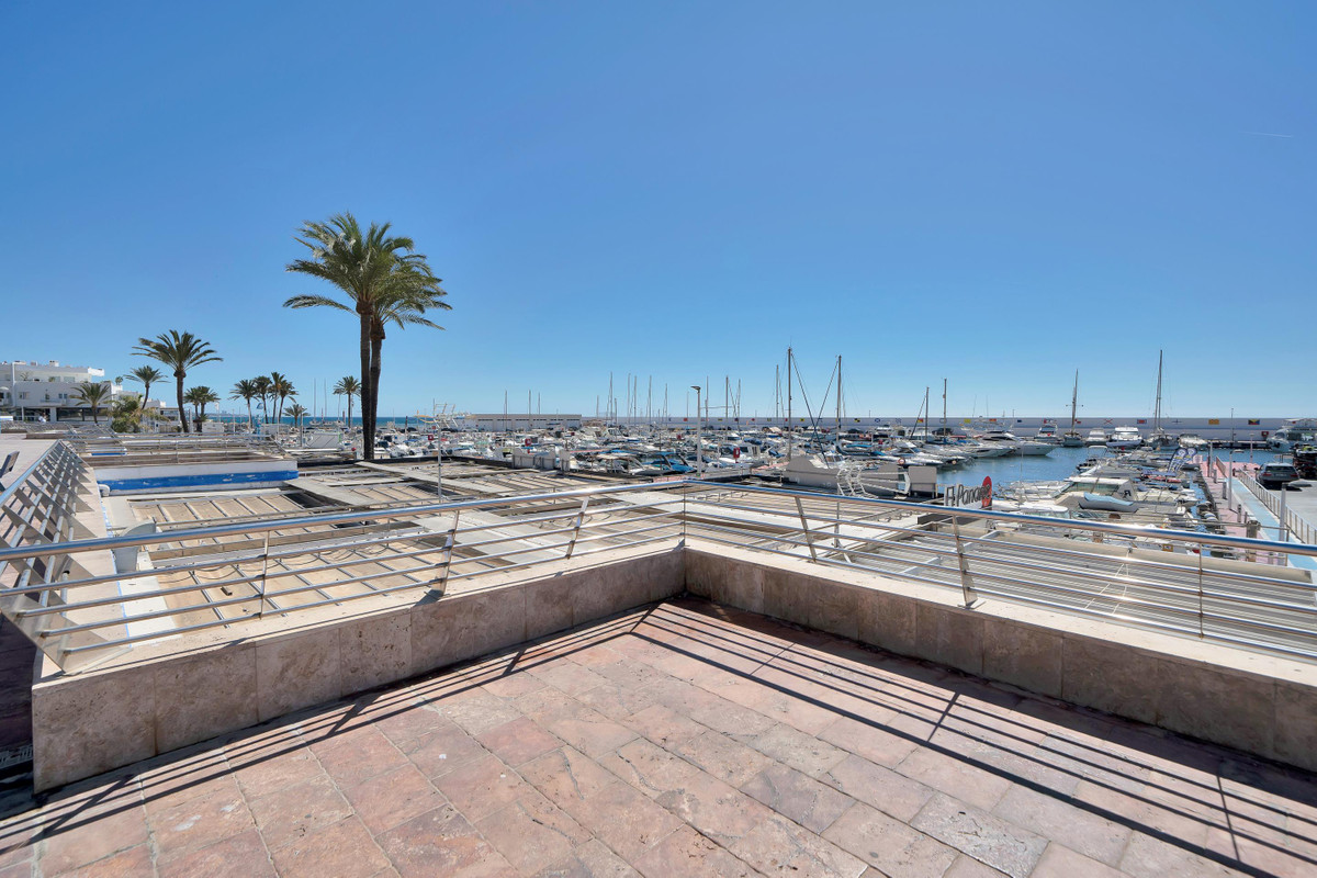 1 bedroom Apartment in Marbella in Marbella - foto 18