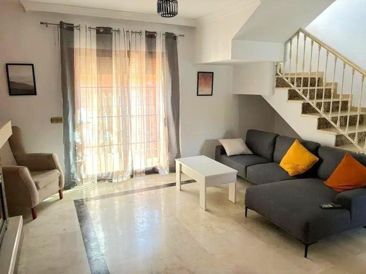 4 bedroom House in Cancelada in Cancelada - foto 4