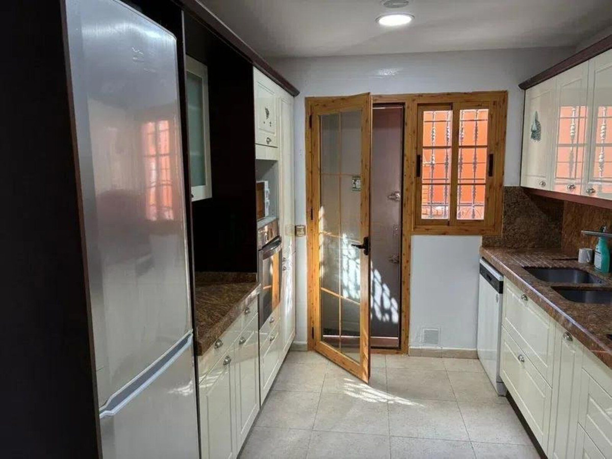 4 bedroom House in Cancelada in Cancelada - foto 6