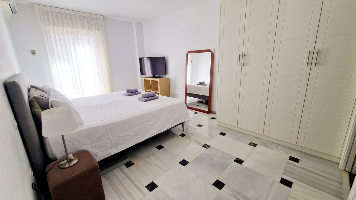 3 bedroom Apartment in Fuengirola in Fuengirola - foto 11
