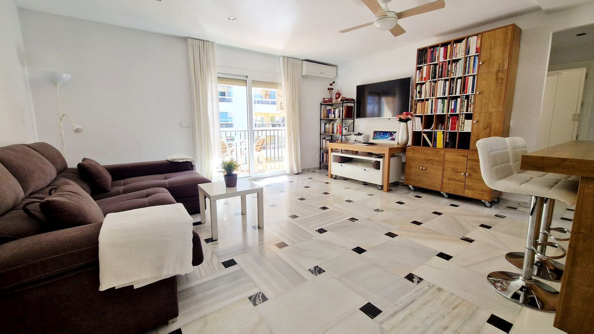3 bedroom Apartment in Fuengirola in Fuengirola - foto 6