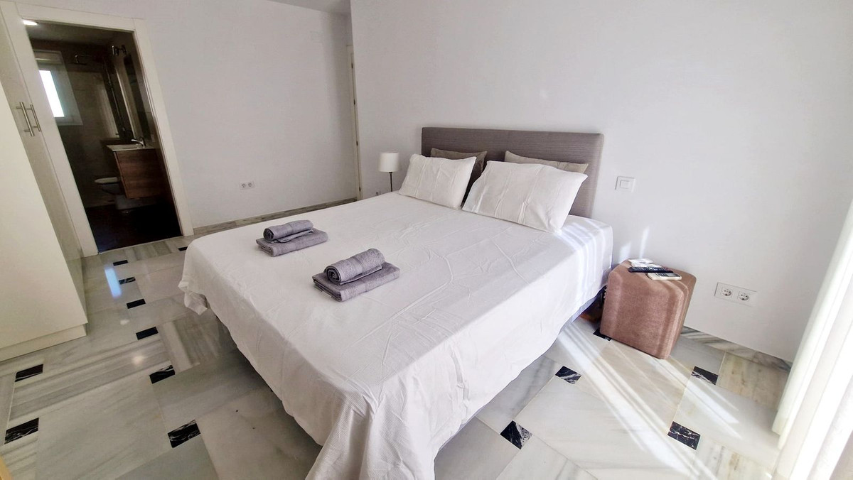 3 bedroom Apartment in Fuengirola in Fuengirola - foto 10