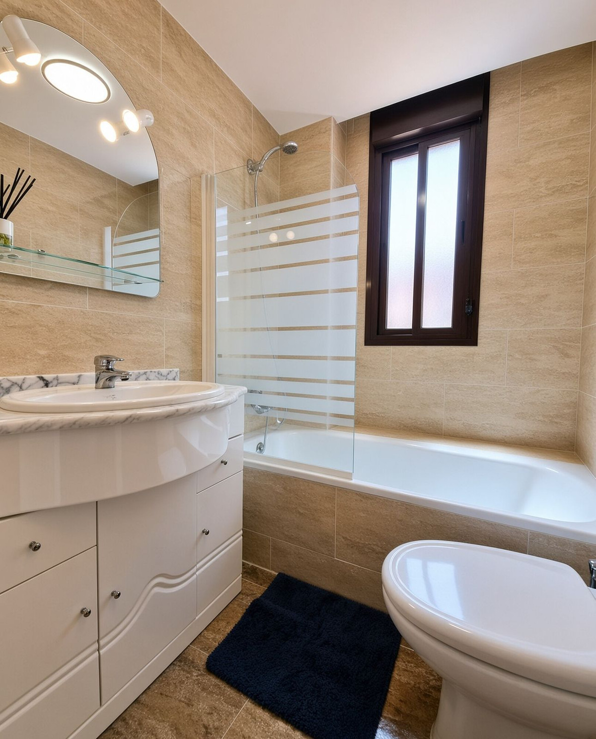 Twee-slaapkamerappartement in Casares in Casares - foto 14
