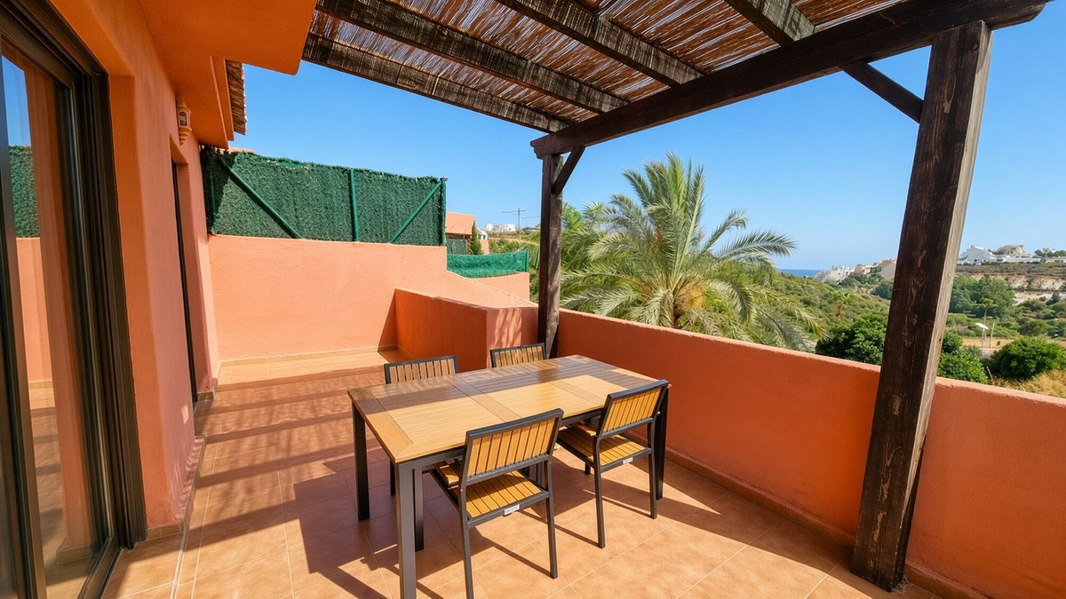Twee-slaapkamerappartement in Casares in Casares - foto 3