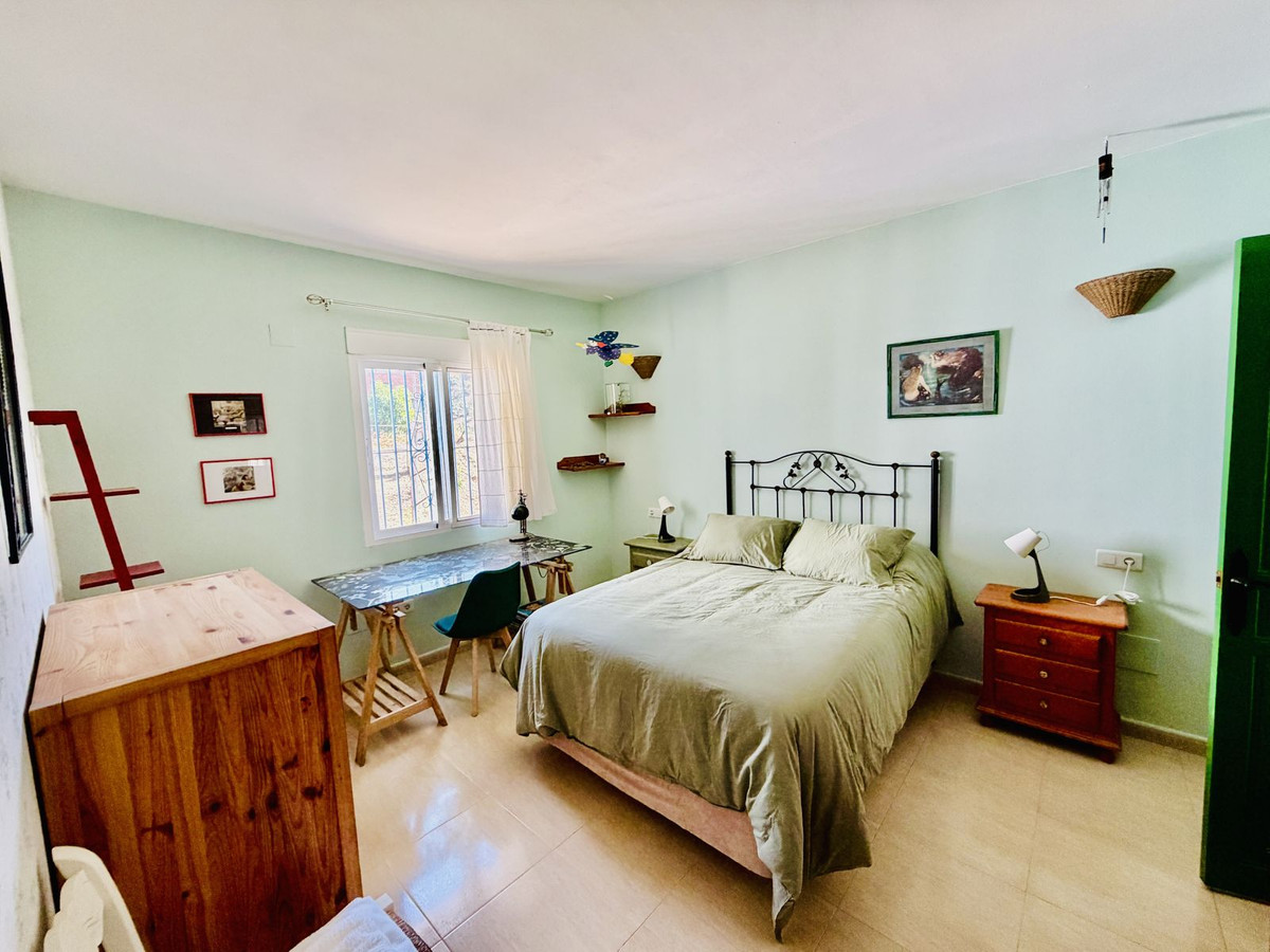 Drie slaapkamers hoekwoning in Benamargosa, onlangs gerenoveerd in Benamargosa - foto 20