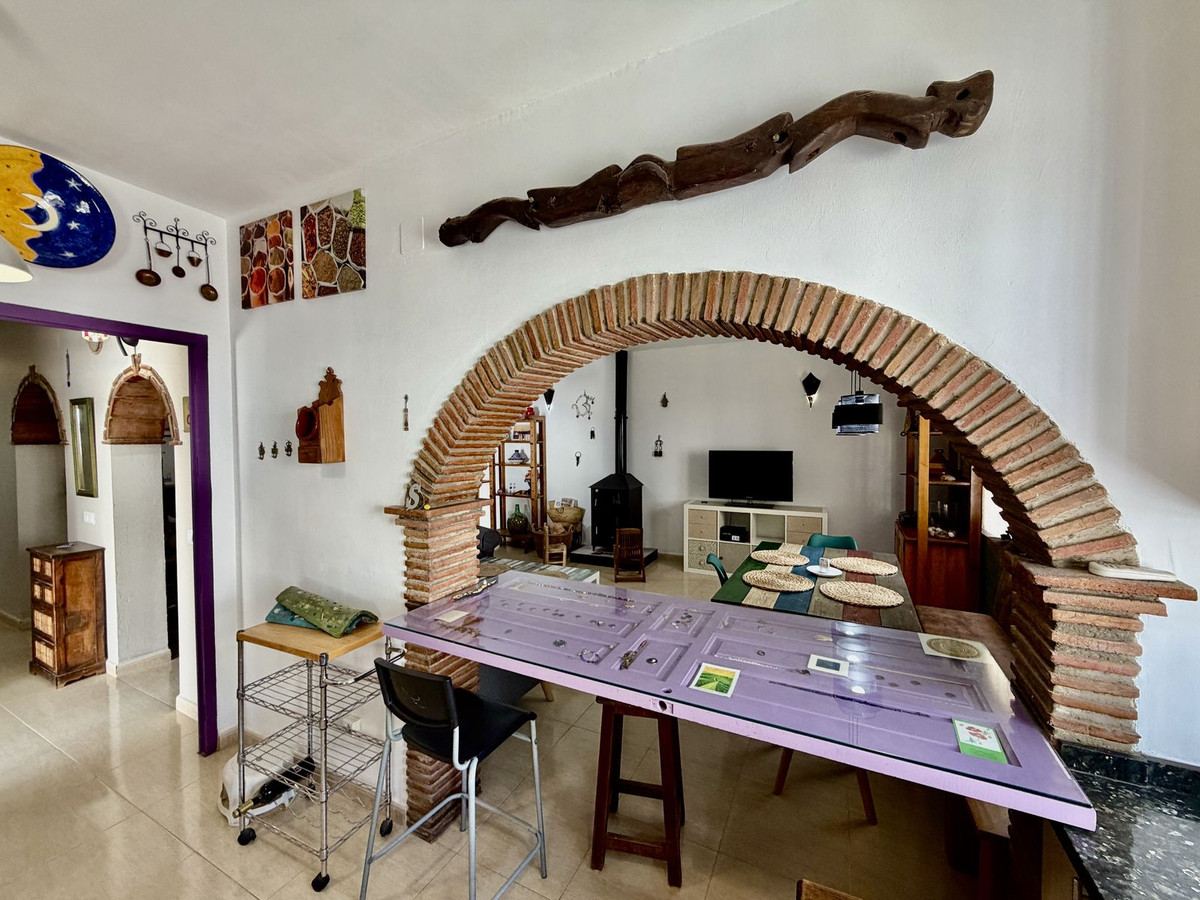Drie slaapkamers hoekwoning in Benamargosa, onlangs gerenoveerd in Benamargosa - foto 5