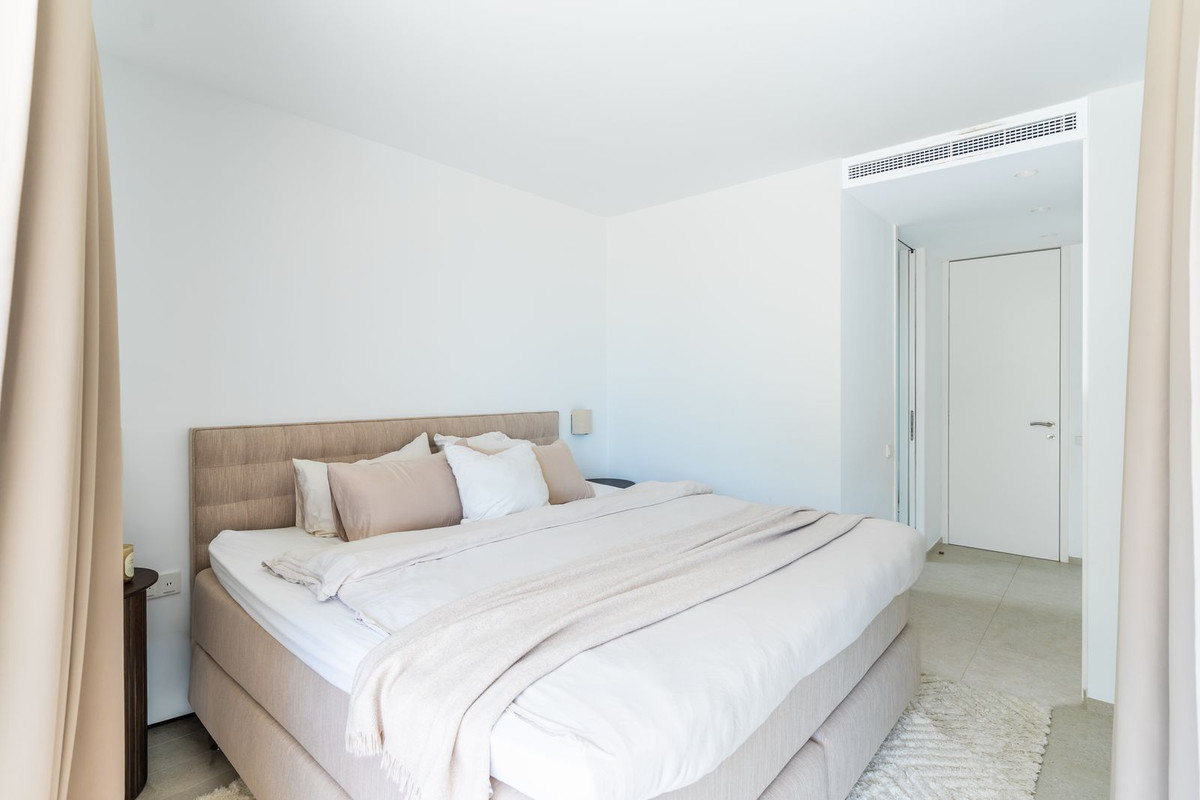 2 bedroom Apartment in Benahavís in Benahavís - foto 18