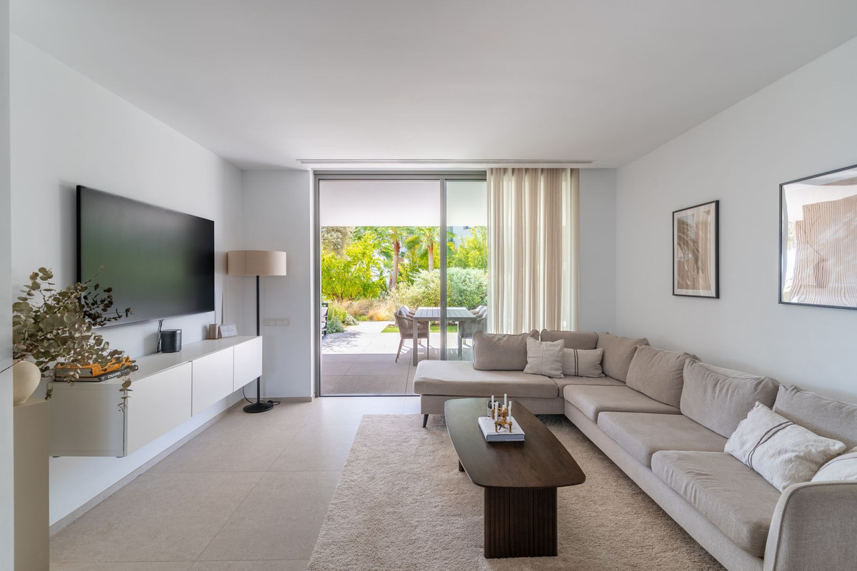 2 bedroom Apartment in Benahavís in Benahavís - foto 4