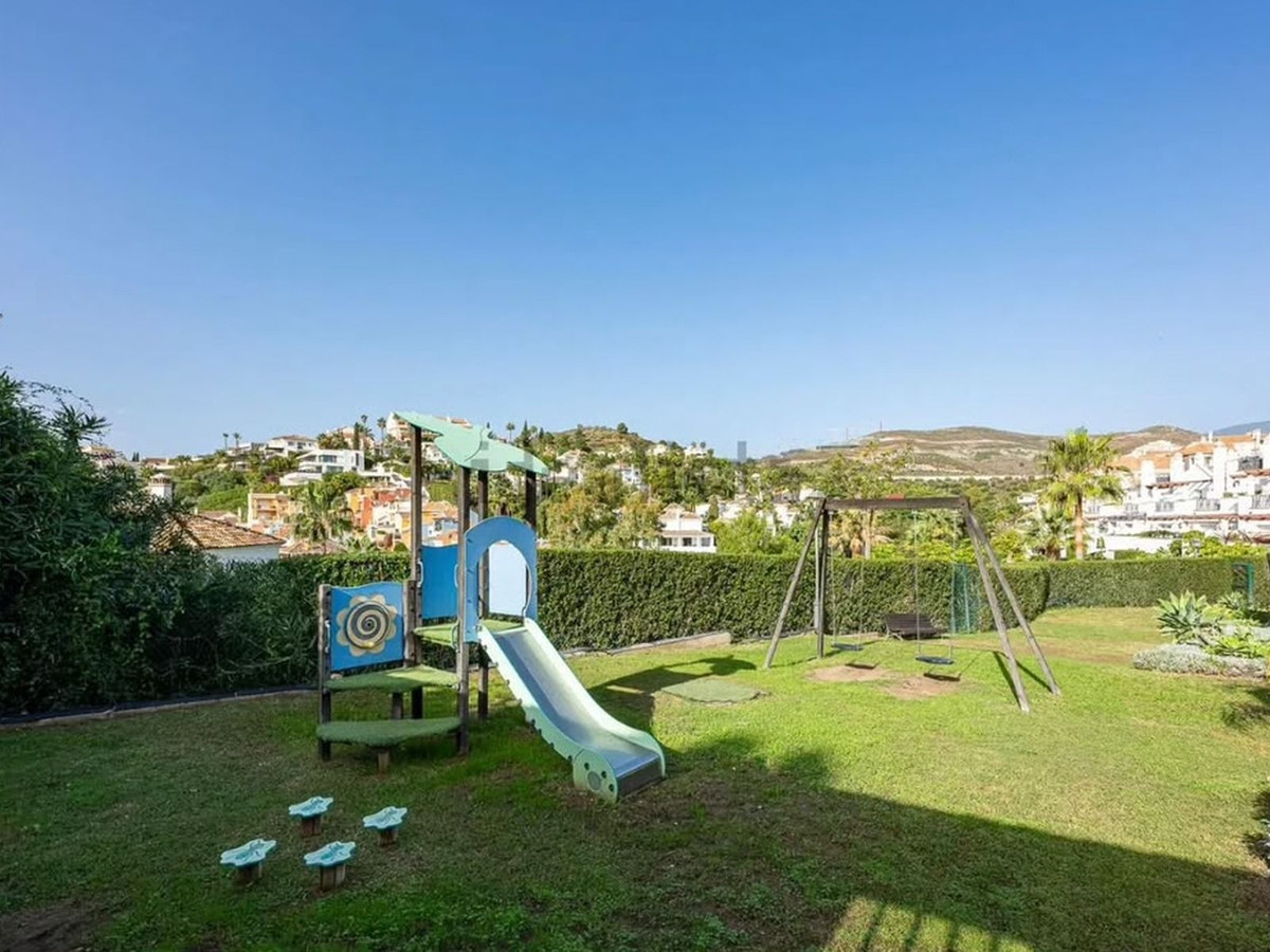 Drie-slaapkamer duplex in Aloha Royal, Nueva Andalucía, Marbella in Nueva Andalucía - foto 11