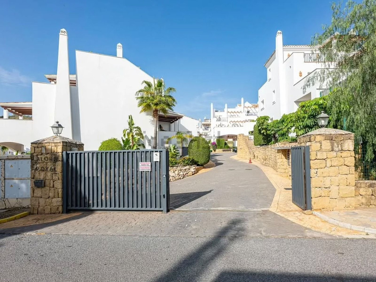 Drie-slaapkamer duplex in Aloha Royal, Nueva Andalucía, Marbella in Nueva Andalucía - foto 13