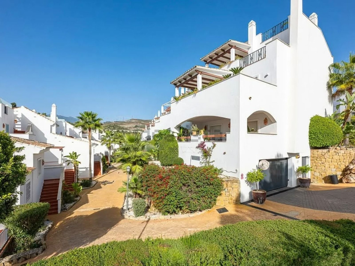Drie-slaapkamer duplex in Aloha Royal, Nueva Andalucía, Marbella in Nueva Andalucía - foto 10