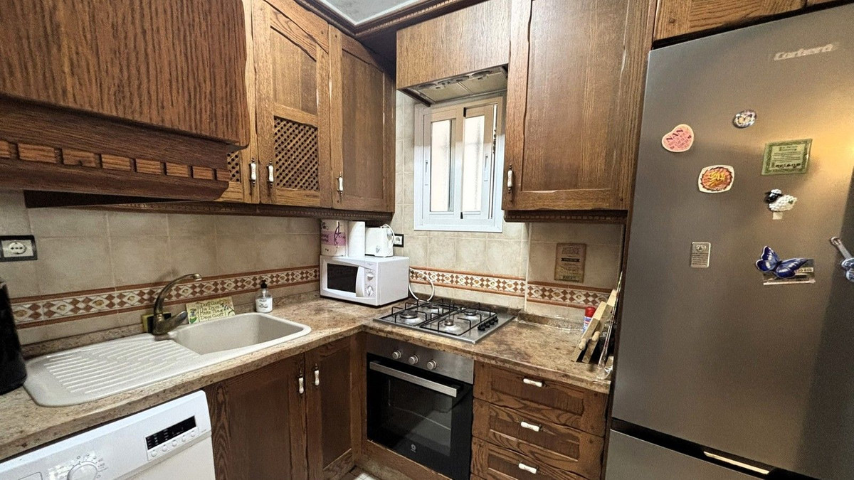 2 bedroom Apartment in Calahonda in Calahonda - foto 6