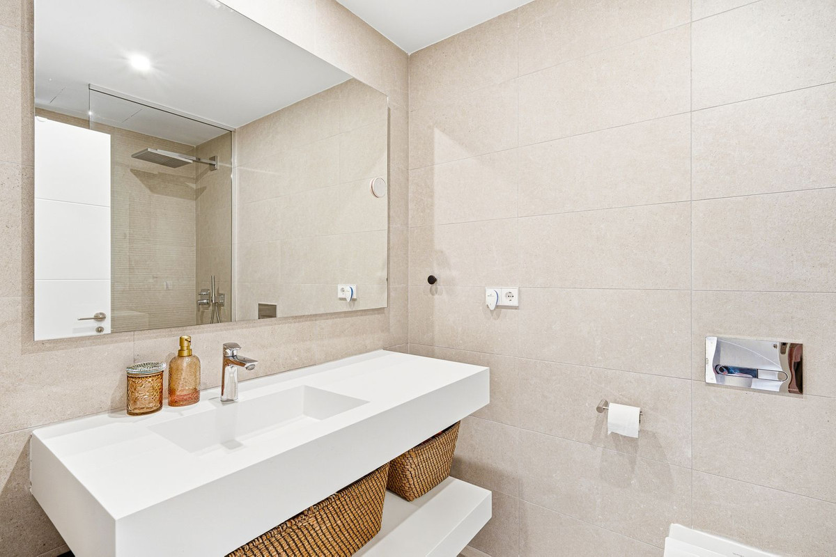 2 bedroom Apartment in Calanova Golf in Calanova Golf - foto 16