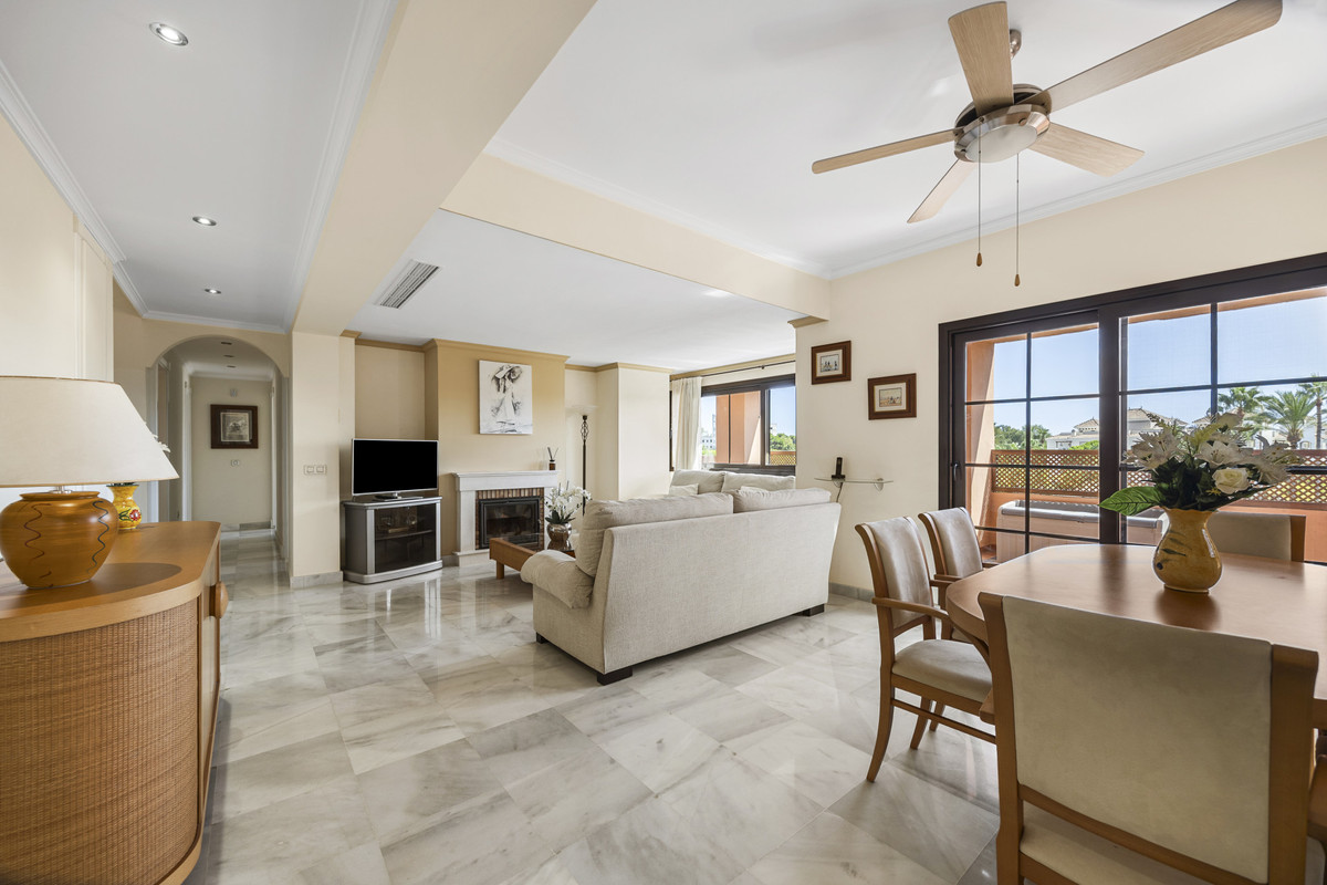 Penthouse met 5 slaapkamers in Estepona in Estepona - foto 2