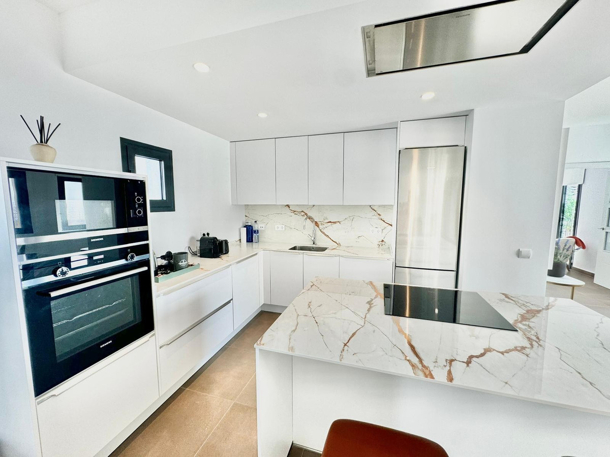 Drie-slaapkamerappartement in Puerto Banús in Puerto Banús - foto 4