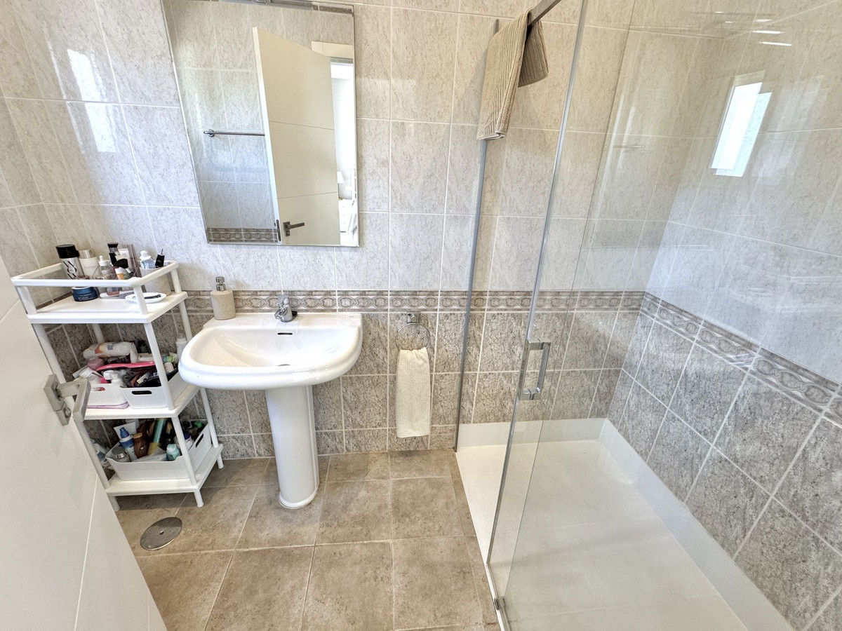 4 bedroom House in Calahonda in Calahonda - foto 19