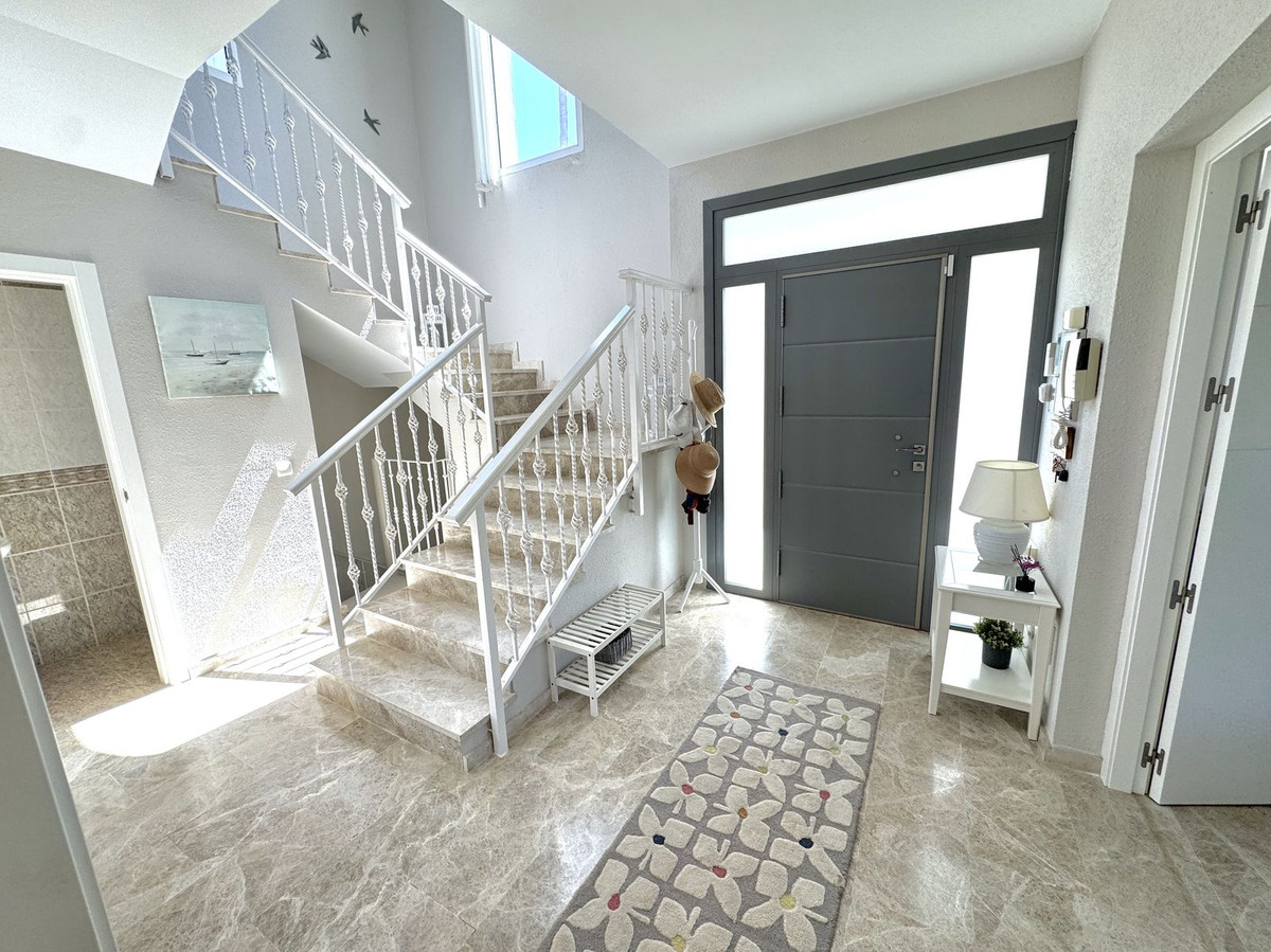 4 bedroom House in Calahonda in Calahonda - foto 4