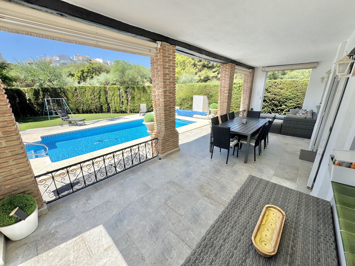 4 bedroom House in Calahonda in Calahonda - foto 6