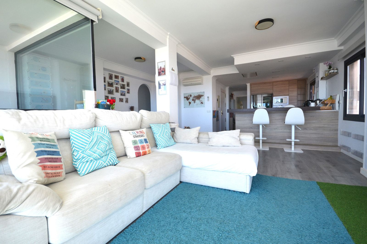 4-slaapkamer appartement in Torremolinos met zeezicht nabij La Carihuela in Torremolinos - foto 3