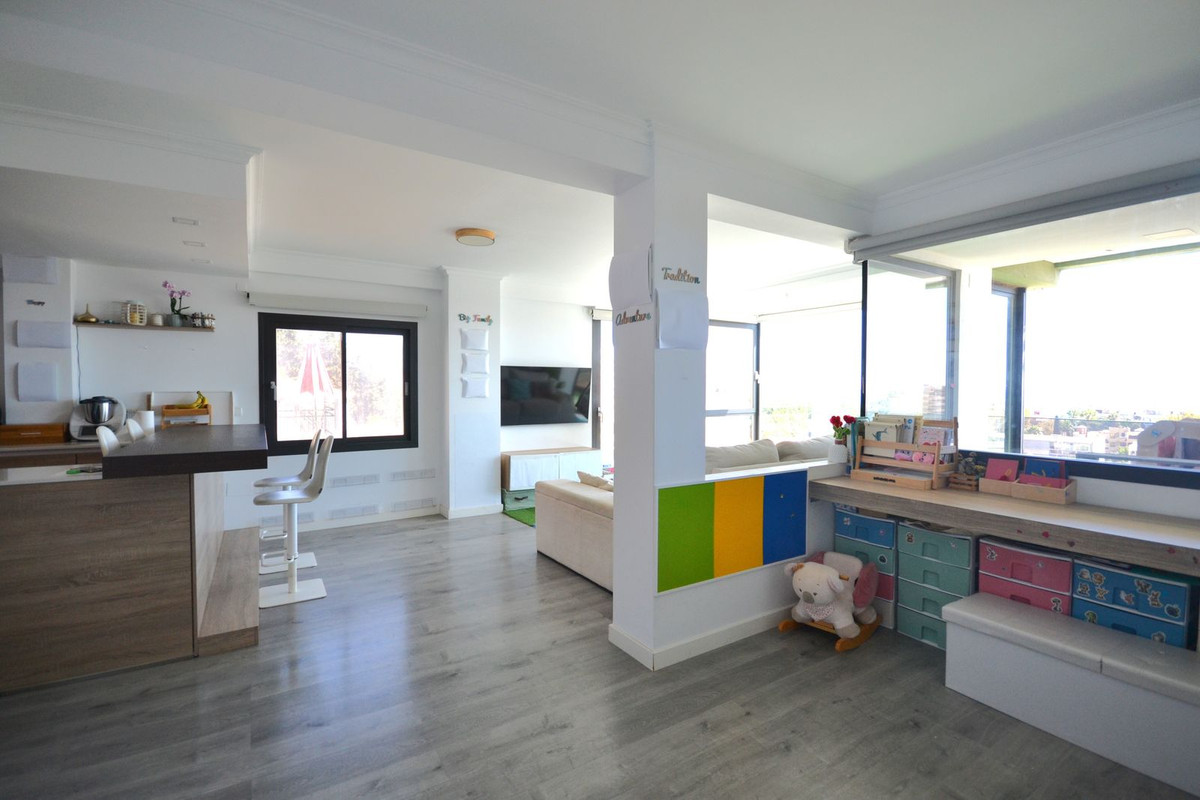 4-slaapkamer appartement in Torremolinos met zeezicht nabij La Carihuela in Torremolinos - foto 8