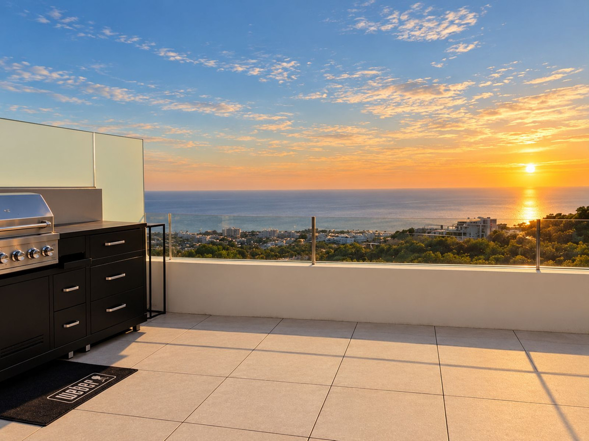 Drie-slaapkamer penthouse in Los Monteros in Los Monteros - foto 2