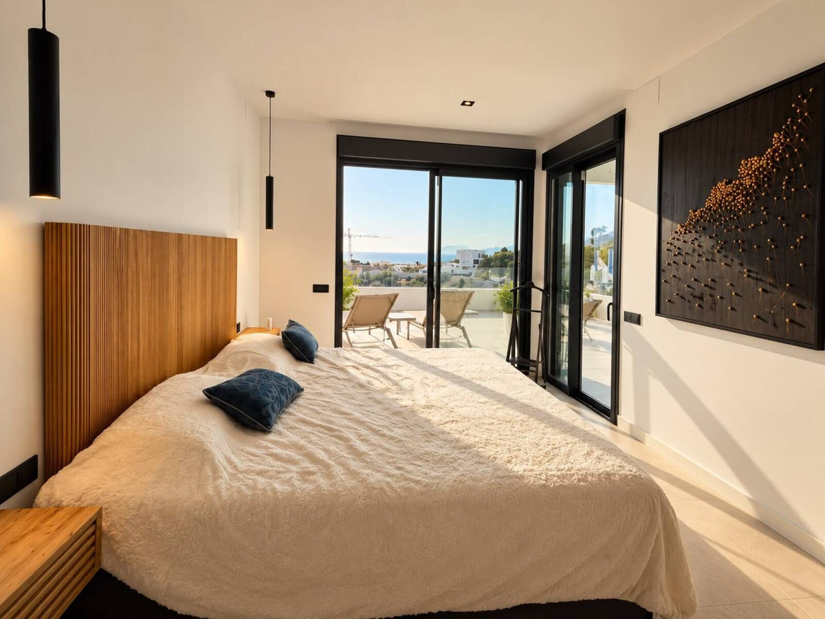Drie-slaapkamer penthouse in Los Monteros in Los Monteros - foto 11