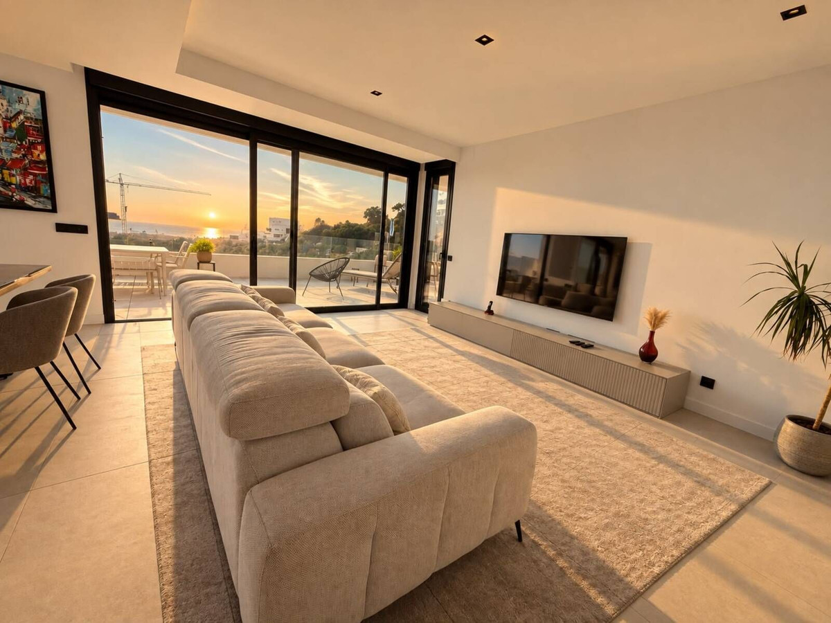 Drie-slaapkamer penthouse in Los Monteros in Los Monteros - foto 3
