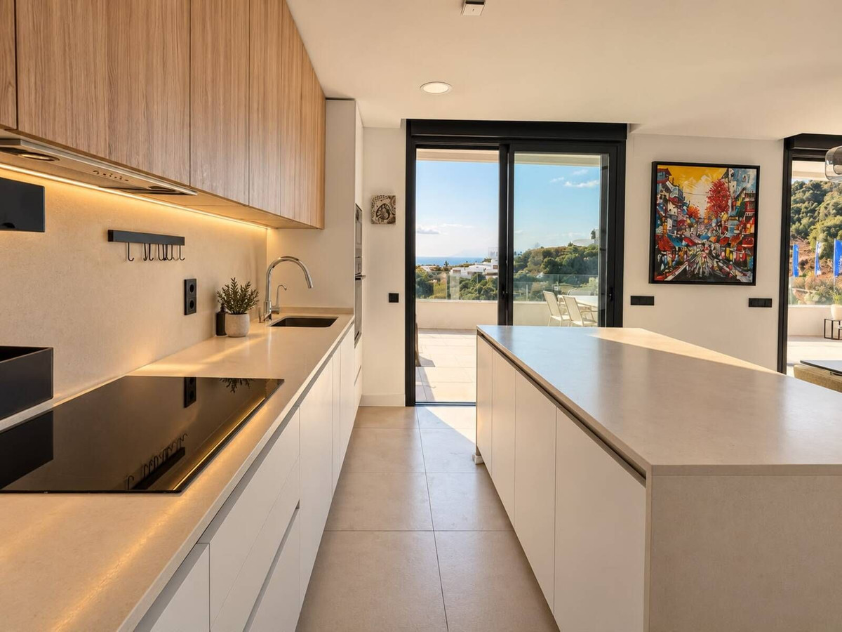 Drie-slaapkamer penthouse in Los Monteros in Los Monteros - foto 9
