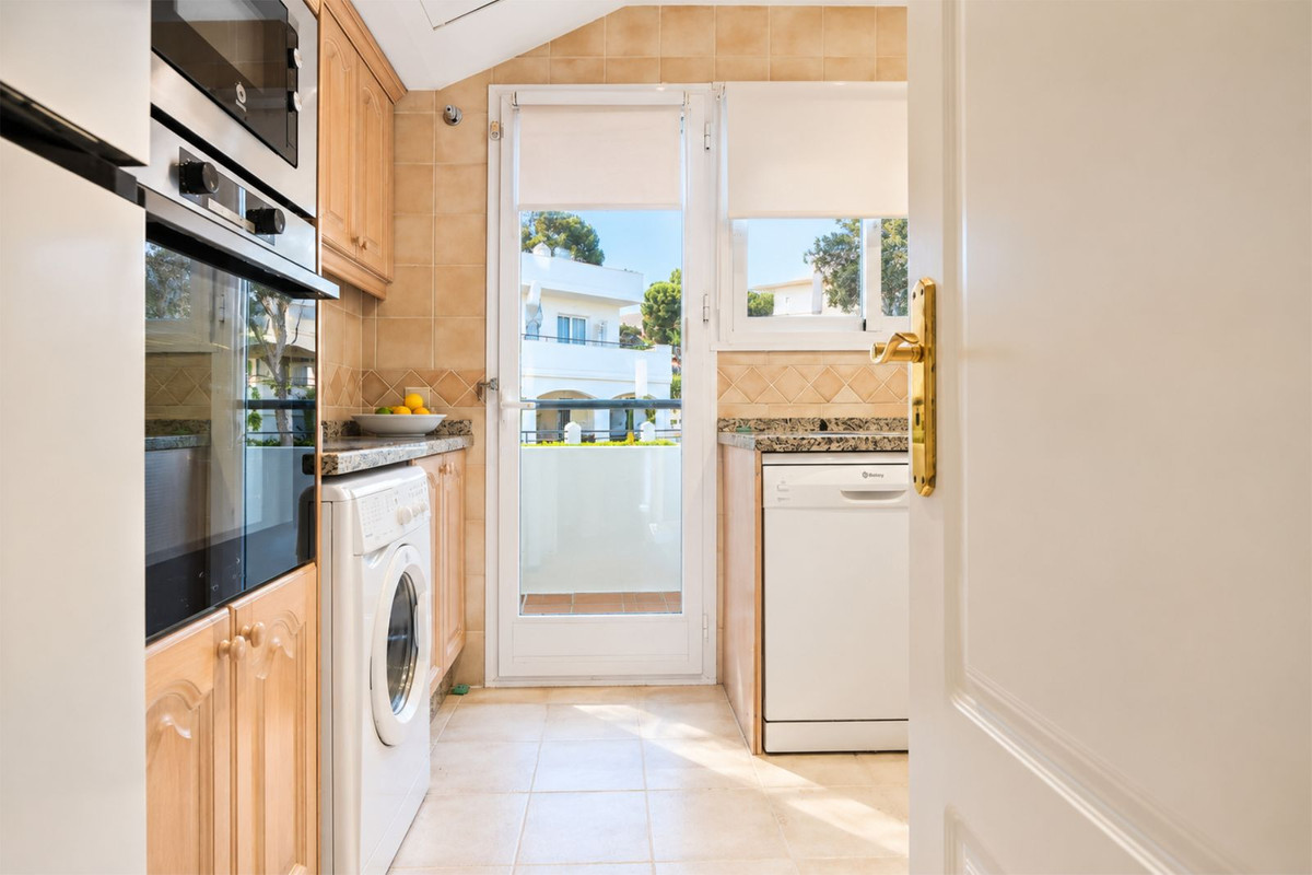 Drie-slaapkamer appartement in Cabopino in Cabopino - foto 11