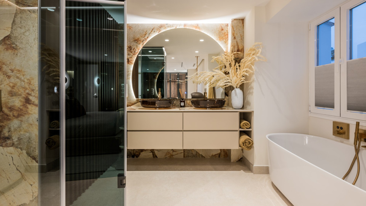 3 bedroom Apartment in Marbella in Marbella - foto 16