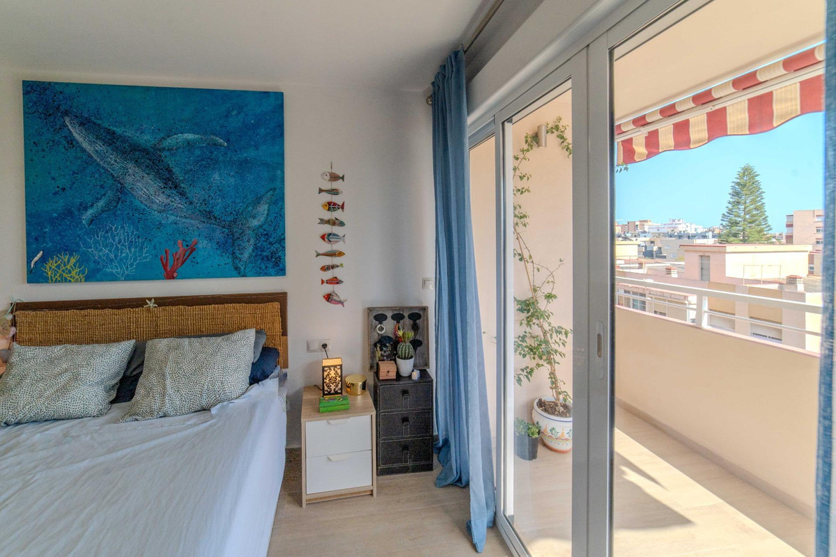Drie-slaapkamerappartement in Málaga in Málaga - foto 15
