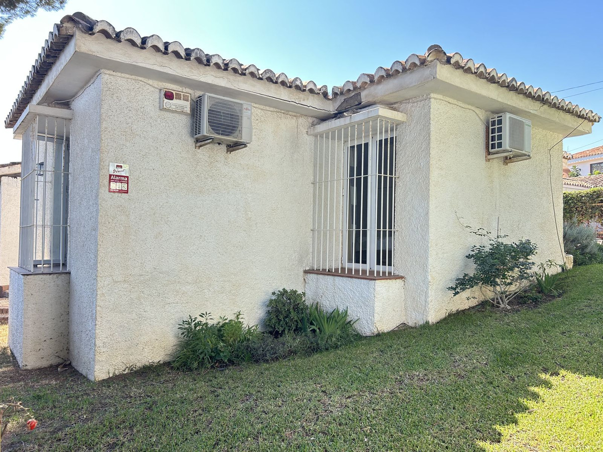 3 bedroom House in Torreblanca in Torreblanca - foto 2