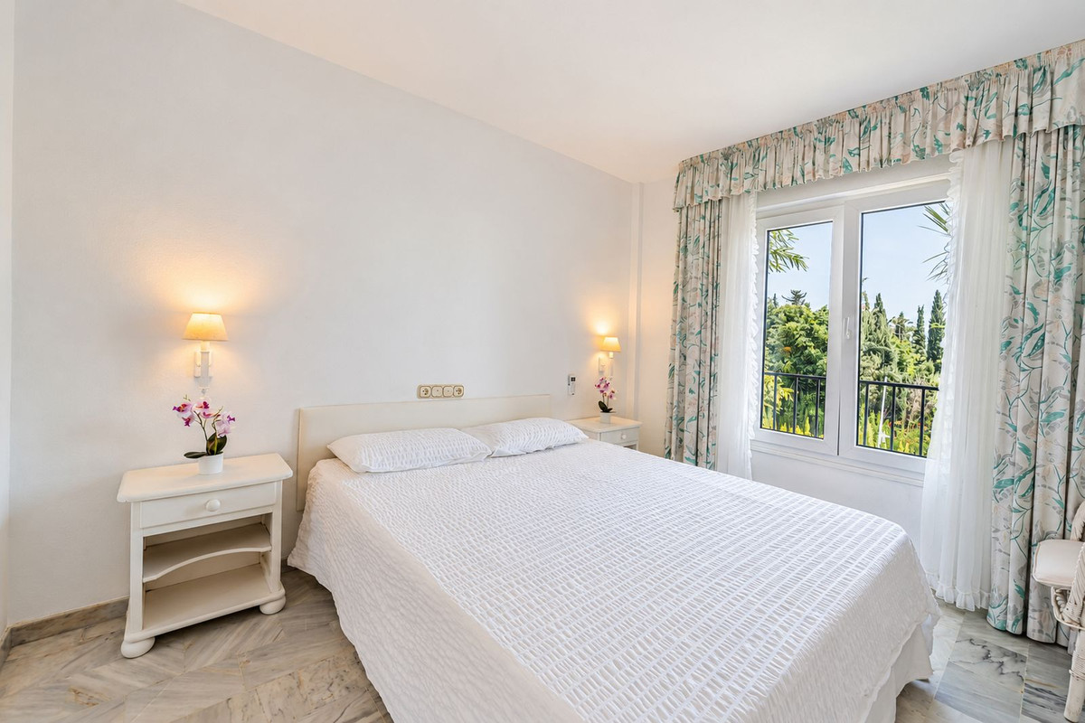2-slaapkamer penthouse met panoramisch zee- en Gibraltar-uitzicht in Reserva de Marbella in Reserva de Marbella - foto 15