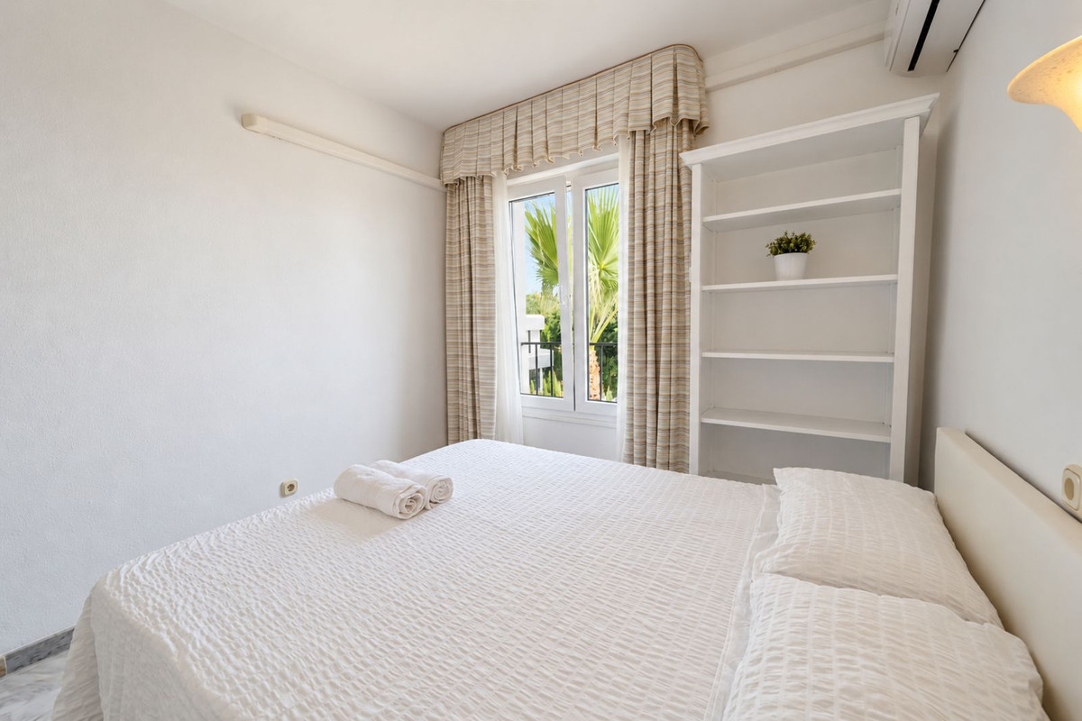 2-slaapkamer penthouse met panoramisch zee- en Gibraltar-uitzicht in Reserva de Marbella in Reserva de Marbella - foto 18
