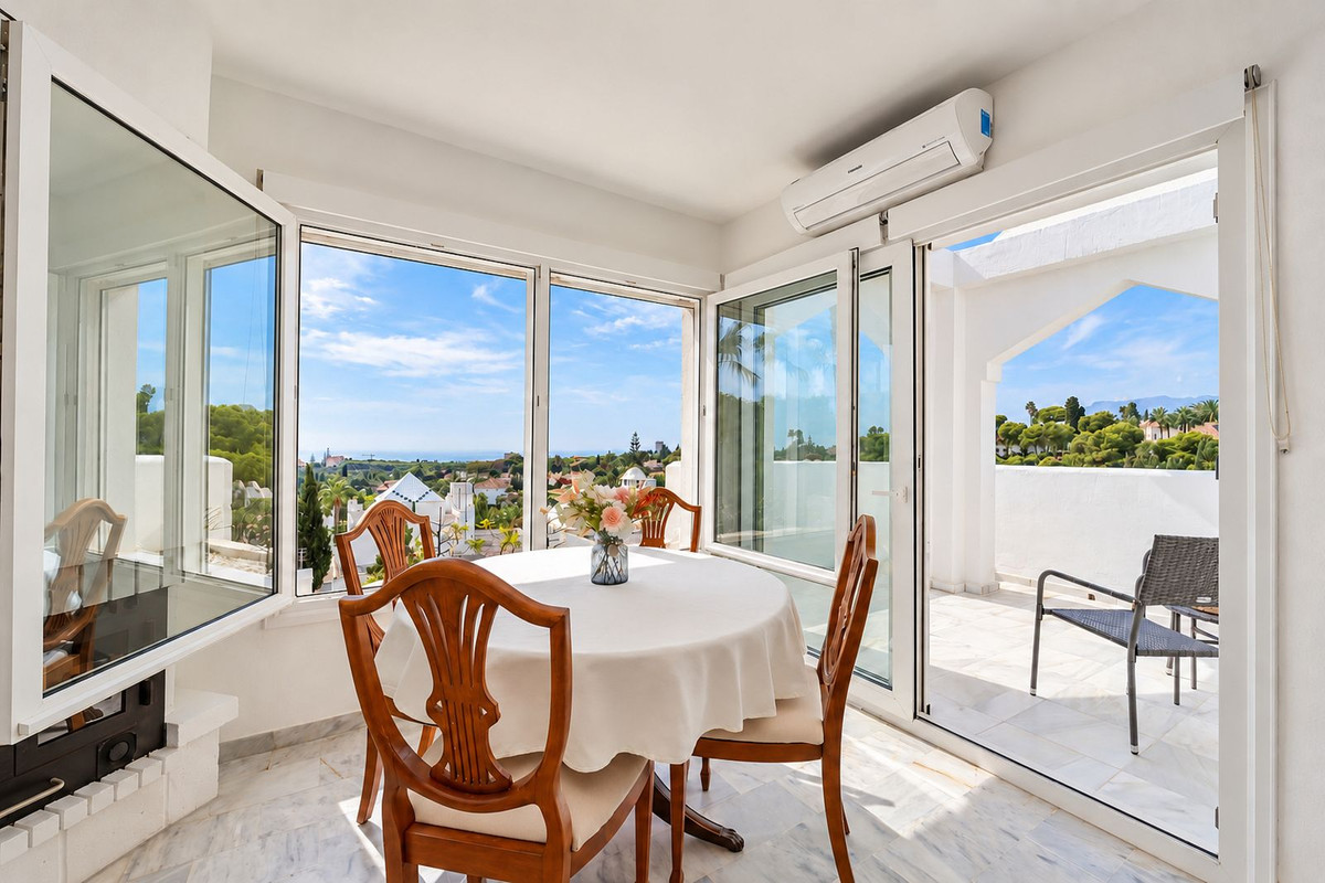 2-slaapkamer penthouse met panoramisch zee- en Gibraltar-uitzicht in Reserva de Marbella in Reserva de Marbella - foto 7