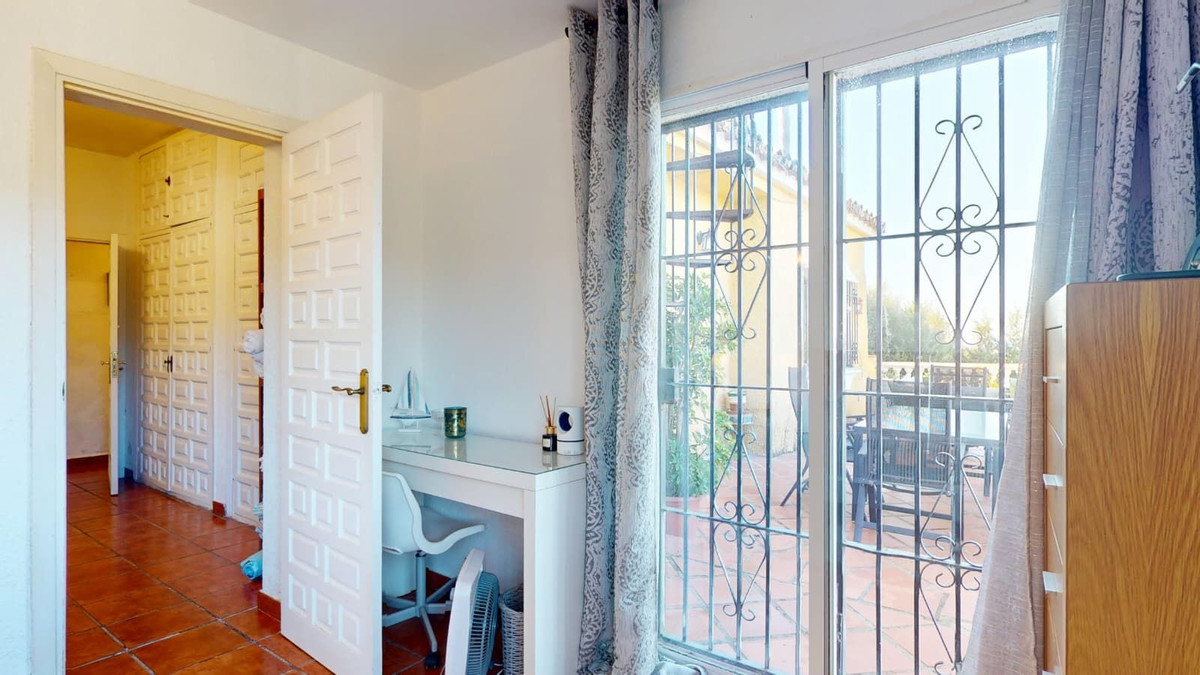 Villa Mimosa in El Rosario, Marbella – 3 slaapkamers, zwembad in El Rosario - foto 12
