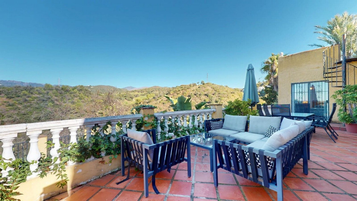 Villa Mimosa in El Rosario, Marbella – 3 slaapkamers, zwembad in El Rosario - foto 4