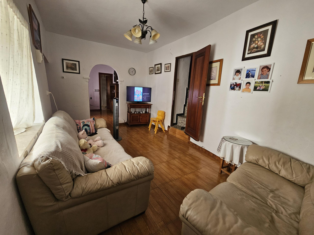 Villa met 5 slaapkamers in Casarabonela in Casarabonela - foto 2