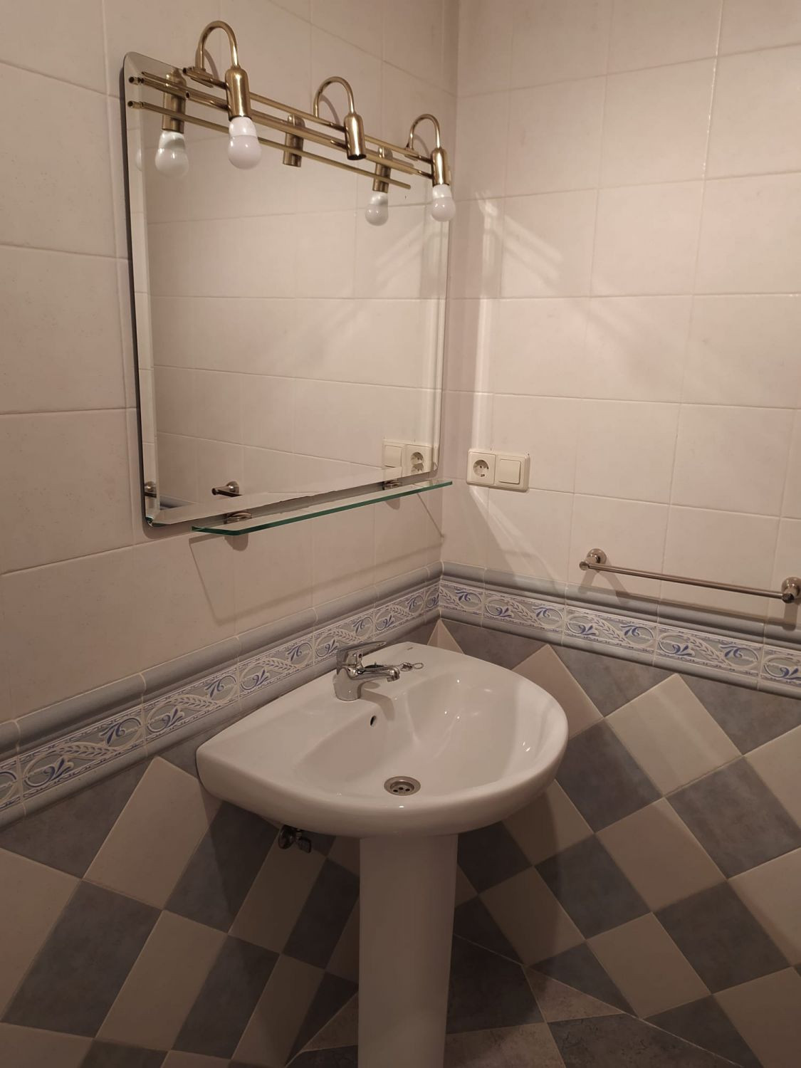 Villa met 5 slaapkamers in Casarabonela in Casarabonela - foto 17