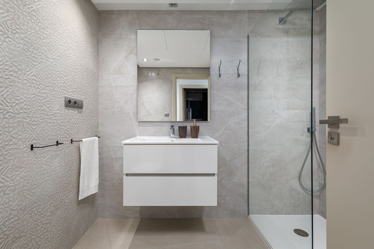 3-slaapkamer penthouse op de eerste golflijn in La Cala Golf (Solana Village I) in La Cala Golf - foto 11