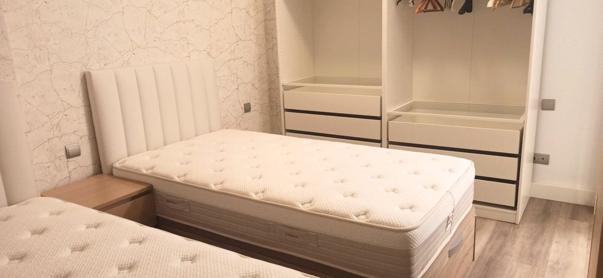 Appartement met twee slaapkamers in Nueva Andalucía in Nueva Andalucía - foto 15