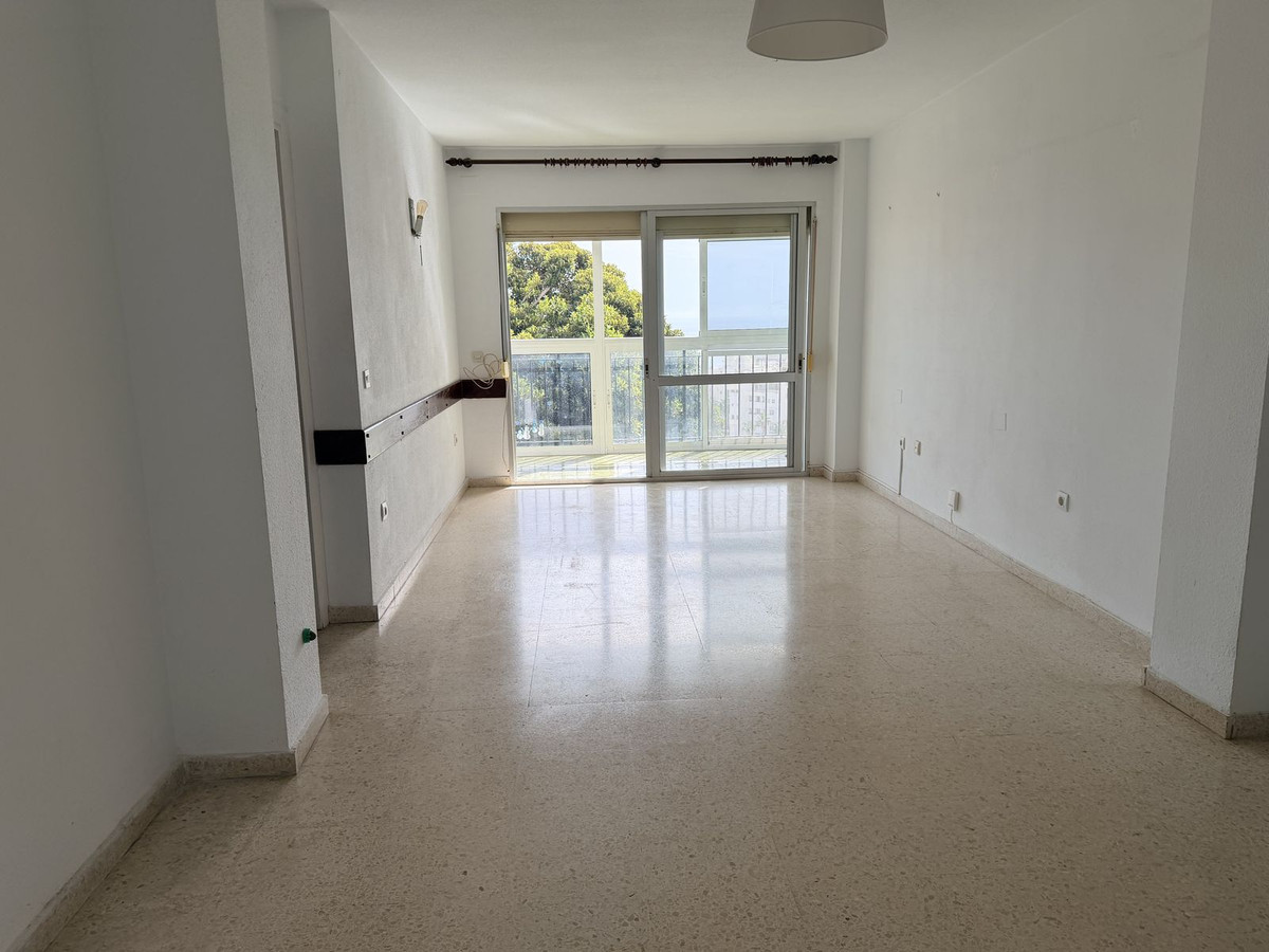 3-slaapkamer appartement in Torremolinos met privé afgesloten garage en gedeeltelijk zeezicht in Torremolinos - foto 2