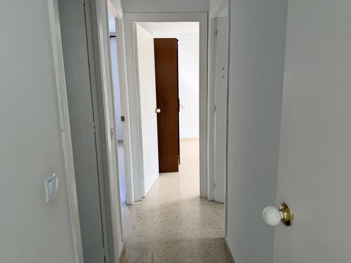 3-slaapkamer appartement in Torremolinos met privé afgesloten garage en gedeeltelijk zeezicht in Torremolinos - foto 11