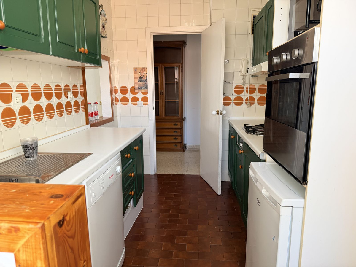 3-slaapkamer appartement in Torremolinos met privé afgesloten garage en gedeeltelijk zeezicht in Torremolinos - foto 3