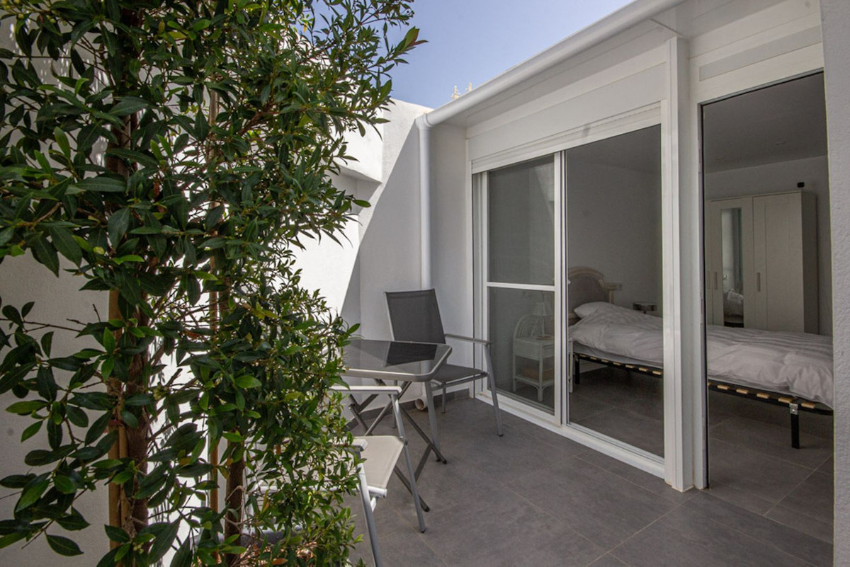Twee-slaapkamerwoning in Costabella met zonne-energie-installatie – op loopafstand van het strand in Costabella - foto 18