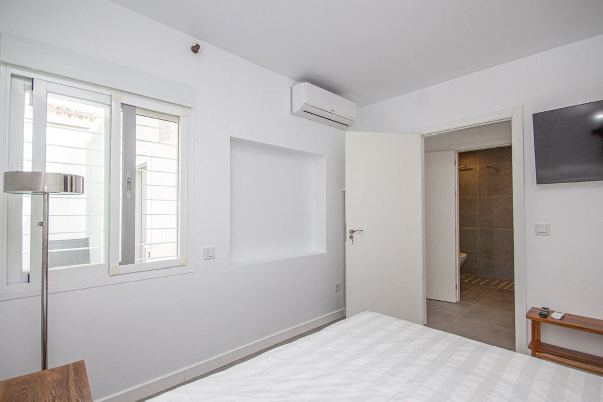 Twee-slaapkamerwoning in Costabella met zonne-energie-installatie – op loopafstand van het strand in Costabella - foto 10
