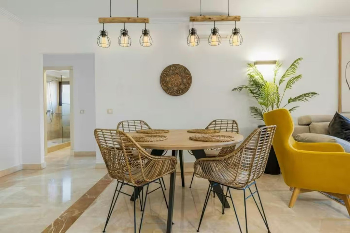 Appartement met 2 slaapkamers in Estepona in Estepona - foto 13