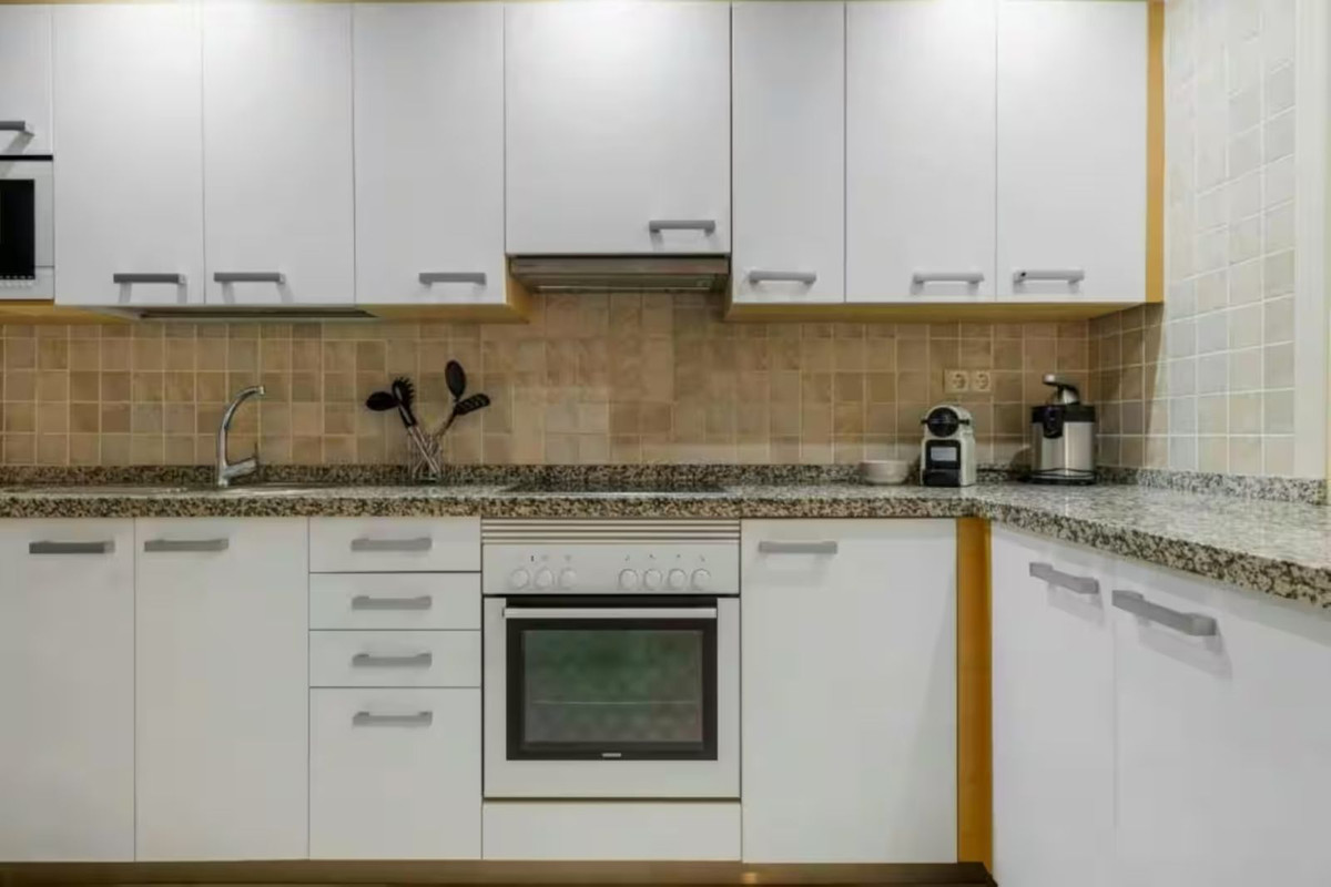 Appartement met 2 slaapkamers in Estepona in Estepona - foto 18