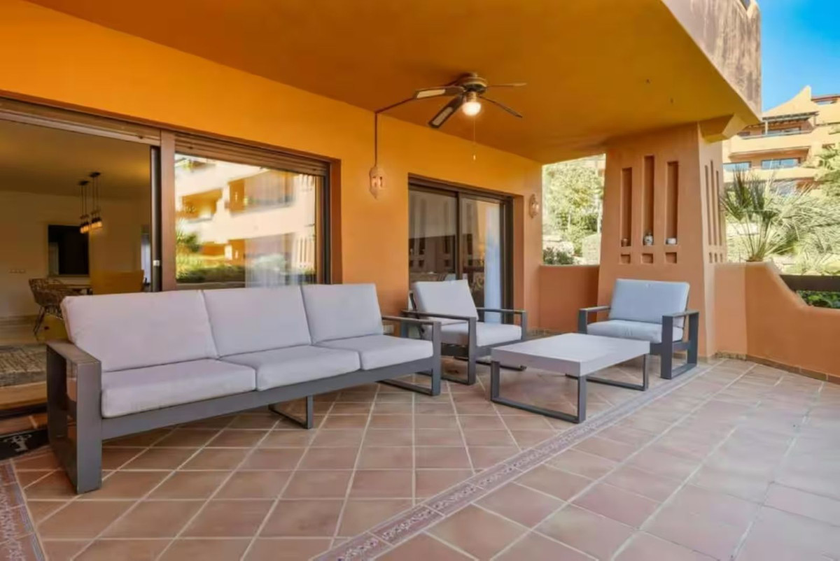 Appartement met 2 slaapkamers in Estepona in Estepona - foto 8